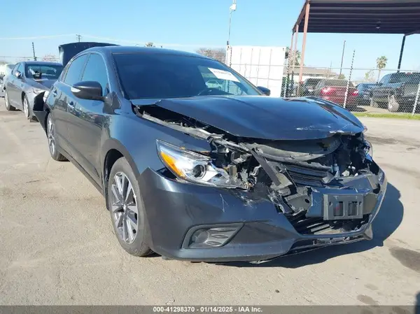 1N4AL3AP2GC227259 2016 NISSAN ALTIMA - Image 1