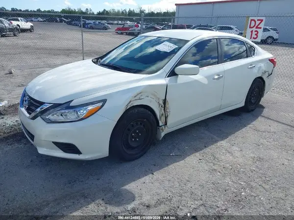 1N4AL3AP2GC239024 2016 NISSAN ALTIMA - Image 2