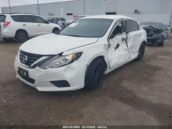 1N4AL3AP2GC241761 2016 NISSAN ALTIMA - Image 2