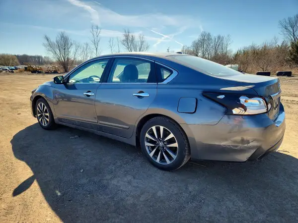 1N4AL3AP2GC258222 2016 NISSAN ALTIMA - Image 2