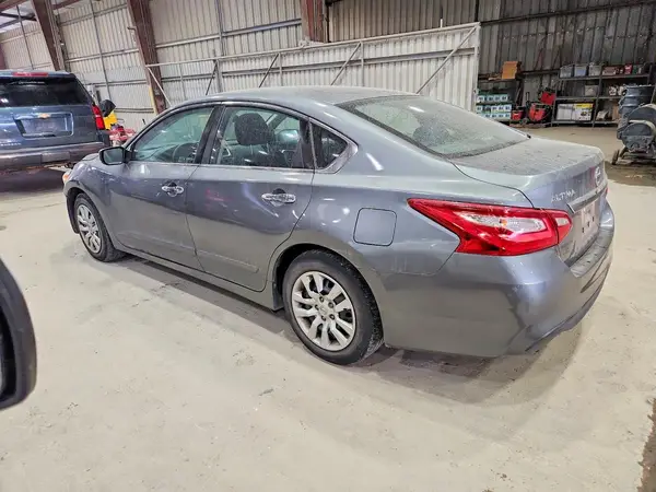 1N4AL3AP2GC260536 2016 NISSAN ALTIMA - Image 2