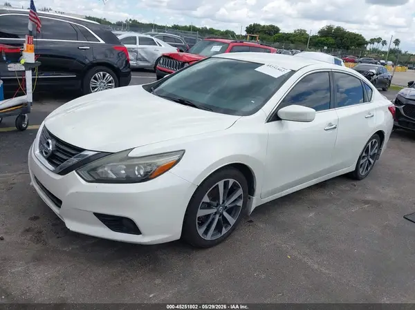 1N4AL3AP2GC263047 2016 NISSAN ALTIMA - Image 2