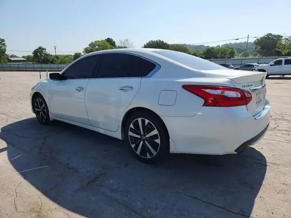 1N4AL3AP2GC267051 2016 NISSAN ALTIMA - Image 2