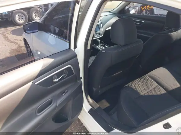 1N4AL3AP2GC268636 2016 NISSAN ALTIMA - Image 8