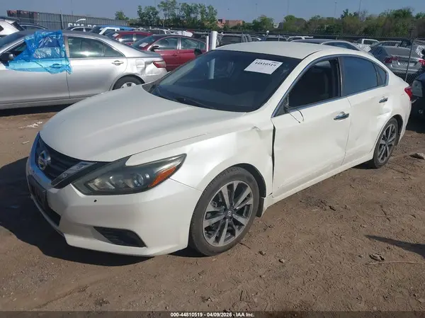 1N4AL3AP2GC268703 2016 NISSAN ALTIMA - Image 2