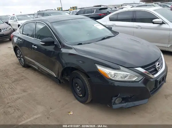1N4AL3AP2GC278180 2016 NISSAN ALTIMA - Image 1
