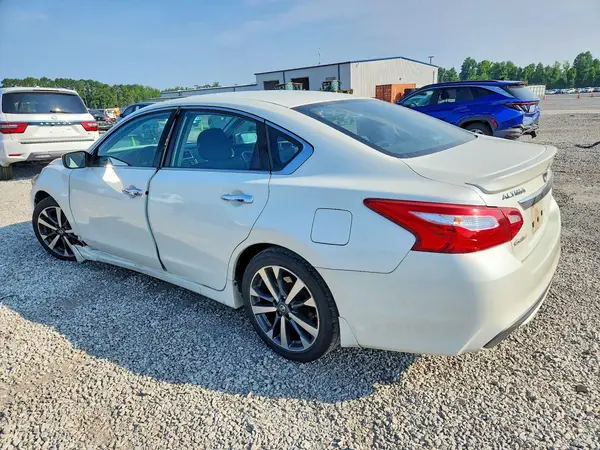 1N4AL3AP2GC278714 2016 NISSAN ALTIMA - Image 2