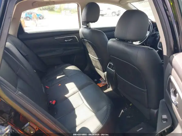 1N4AL3AP2GC279247 2016 NISSAN ALTIMA - Image 8