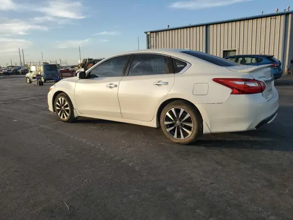 1N4AL3AP2GC286697 2016 NISSAN ALTIMA - Image 2