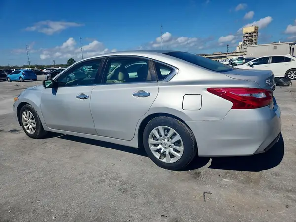 1N4AL3AP2GN313305 2016 NISSAN ALTIMA - Image 2