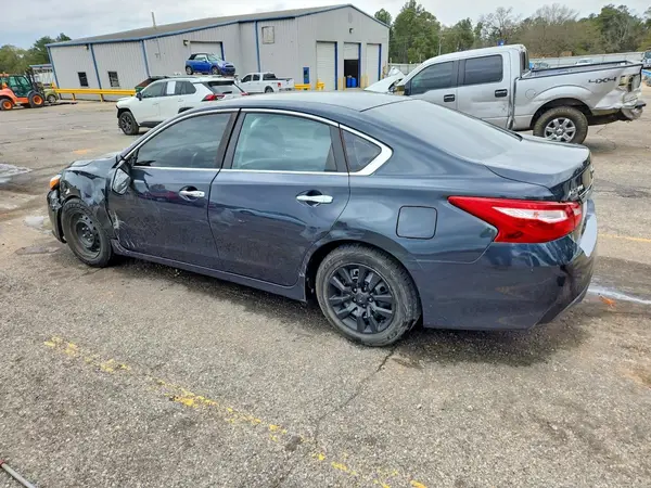 1N4AL3AP2GN313658 2016 NISSAN ALTIMA - Image 2