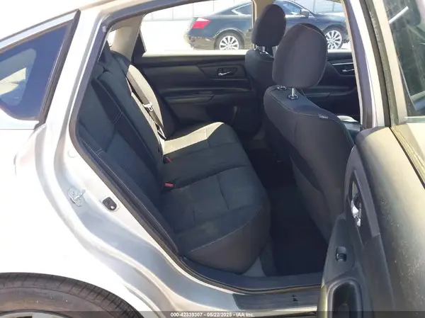 1N4AL3AP2GN316463 2016 NISSAN ALTIMA - Image 8