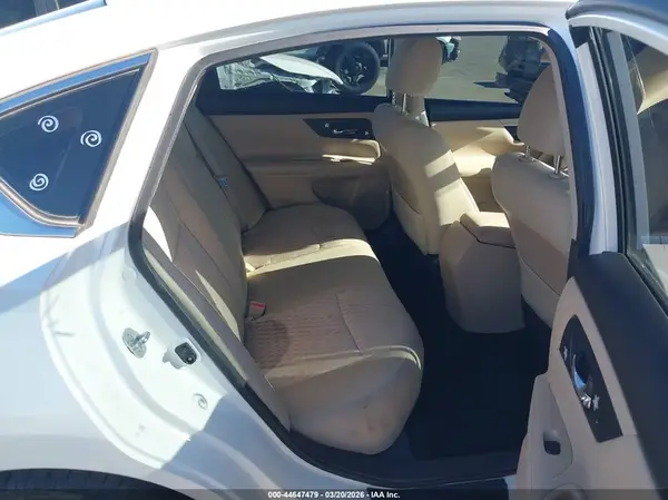 1N4AL3AP2GN321260 2016 NISSAN ALTIMA - Image 8