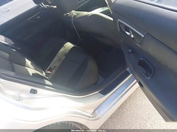 1N4AL3AP2GN321467 2016 NISSAN ALTIMA - Image 8