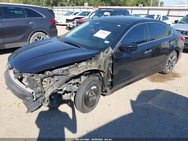 1N4AL3AP2GN330556 2016 NISSAN ALTIMA - Image 2
