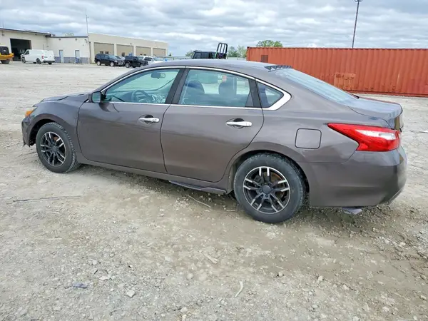 1N4AL3AP2GN330749 2016 NISSAN ALTIMA - Image 2