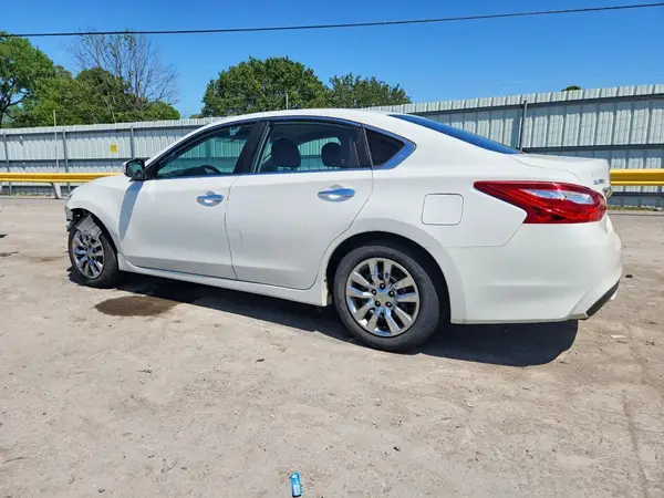 1N4AL3AP2GN357546 2016 NISSAN ALTIMA - Image 2