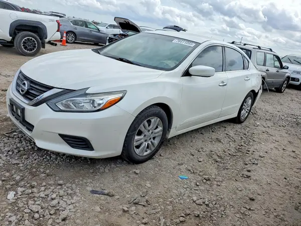 1N4AL3AP2GN358017 2016 NISSAN ALTIMA - Image 1