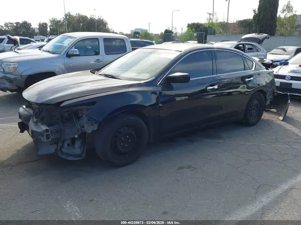 1N4AL3AP2GN365498 2016 NISSAN ALTIMA - Image 2