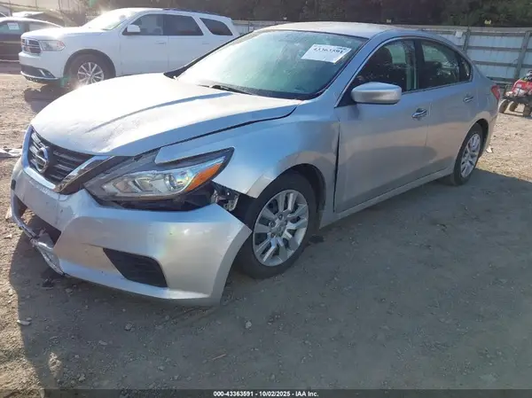 1N4AL3AP2GN369051 2016 NISSAN ALTIMA - Image 2