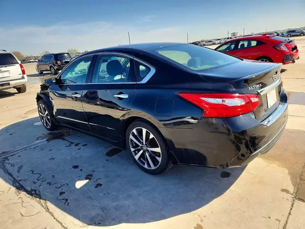 1N4AL3AP2GN376212 2016 NISSAN ALTIMA - Image 2