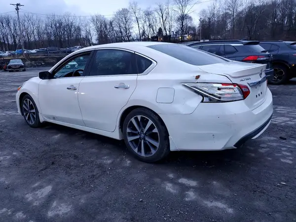 1N4AL3AP2GN378607 2016 NISSAN ALTIMA - Image 2