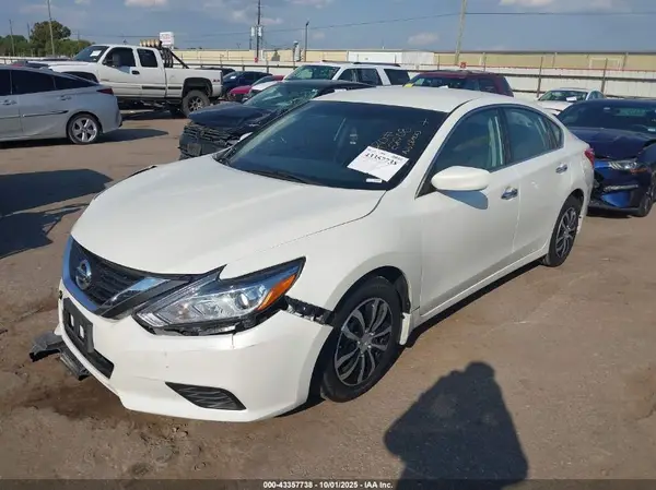 1N4AL3AP2GN379059 2016 NISSAN ALTIMA - Image 2