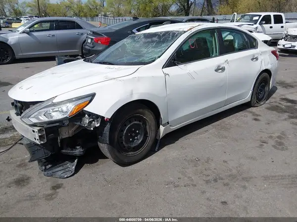 1N4AL3AP2GN381250 2016 NISSAN ALTIMA - Image 2
