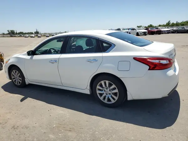 1N4AL3AP2GN383418 2016 NISSAN ALTIMA - Image 2