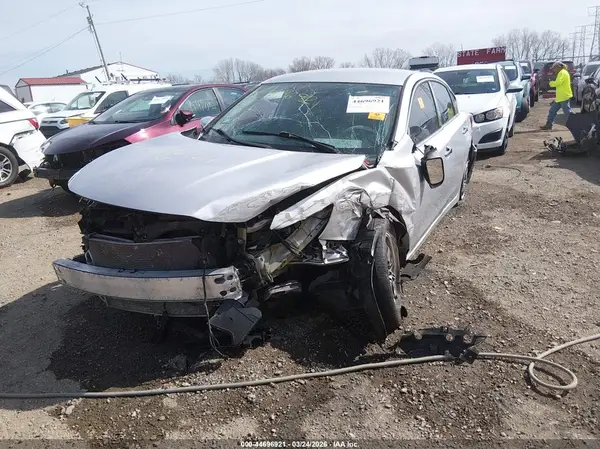 1N4AL3AP2GN388389 2016 NISSAN ALTIMA - Image 2
