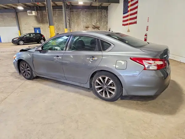 1N4AL3AP2HC108161 2017 NISSAN ALTIMA - Image 2