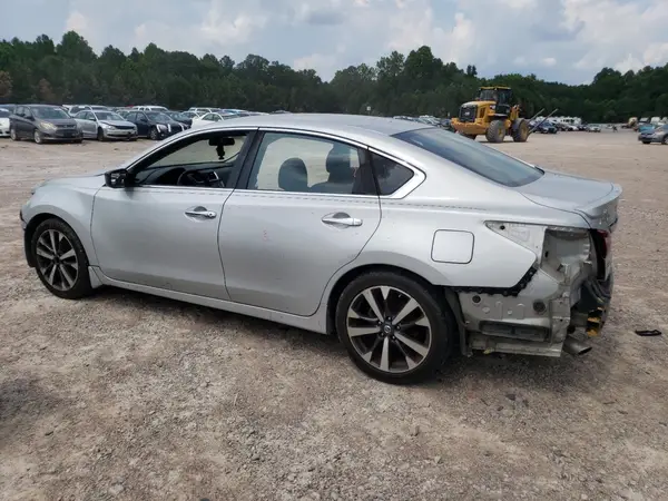 1N4AL3AP2HC109858 2017 NISSAN ALTIMA - Image 2