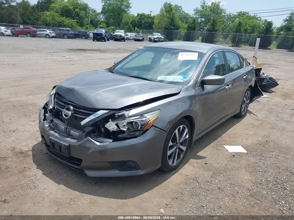 1N4AL3AP2HC112677 2017 NISSAN ALTIMA - Image 2