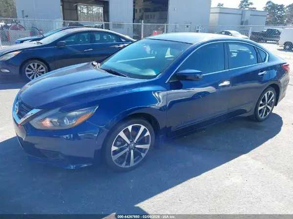 1N4AL3AP2HC115062 2017 NISSAN ALTIMA - Image 2