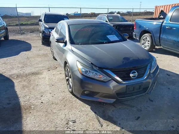 1N4AL3AP2HC118009 2017 NISSAN ALTIMA - Image 1