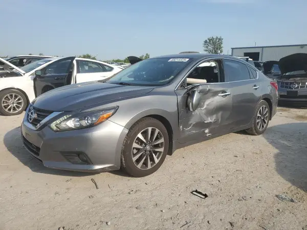 1N4AL3AP2HC119631 2017 NISSAN ALTIMA - Image 1