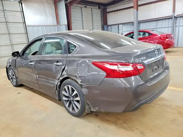 1N4AL3AP2HC120889 2017 NISSAN ALTIMA - Image 2