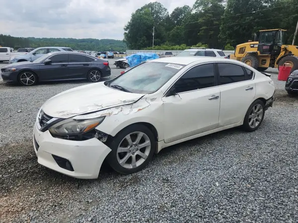 1N4AL3AP2HC122481 2017 NISSAN ALTIMA - Image 1