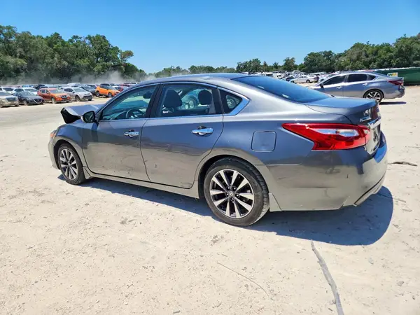 1N4AL3AP2HC128376 2017 NISSAN ALTIMA - Image 2