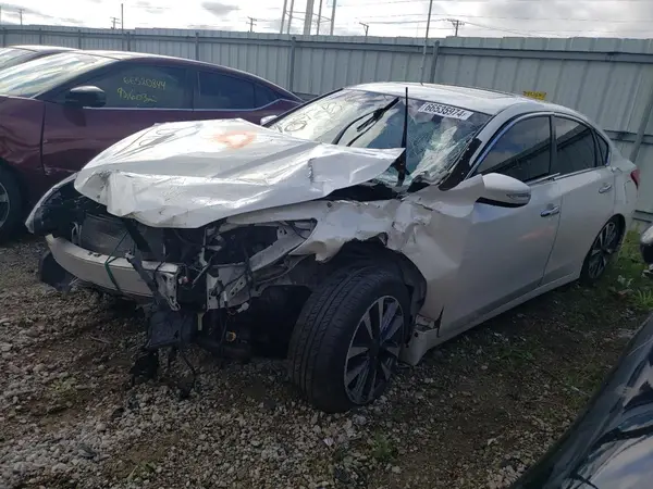 1N4AL3AP2HC130385 2017 NISSAN ALTIMA - Image 1