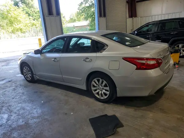 1N4AL3AP2HC131262 2017 NISSAN ALTIMA - Image 2