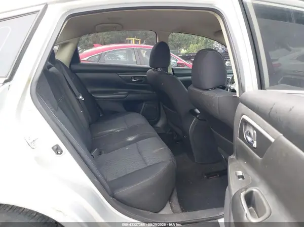 1N4AL3AP2HC132184 2017 NISSAN ALTIMA - Image 8
