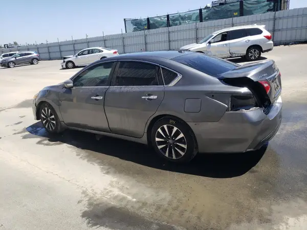 1N4AL3AP2HC140169 2017 NISSAN ALTIMA - Image 2