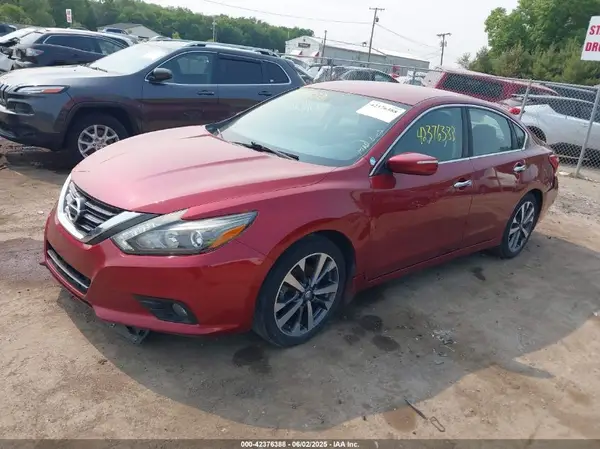 1N4AL3AP2HC140690 2017 NISSAN ALTIMA - Image 2