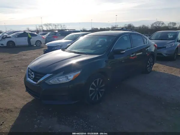 1N4AL3AP2HC141502 2017 NISSAN ALTIMA - Image 2