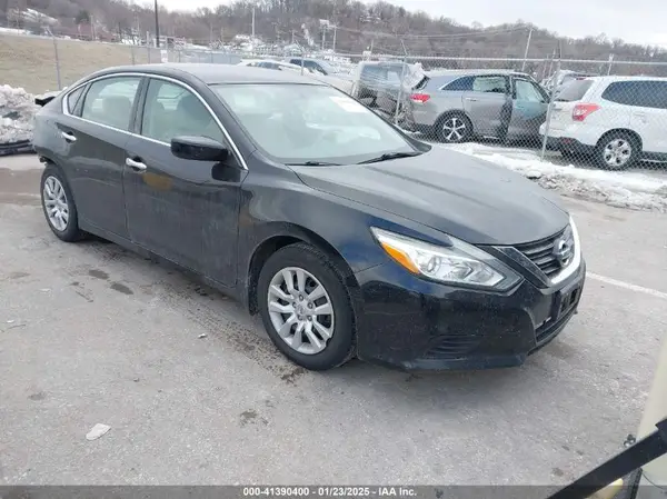 1N4AL3AP2HC147719 2017 NISSAN ALTIMA - Image 1