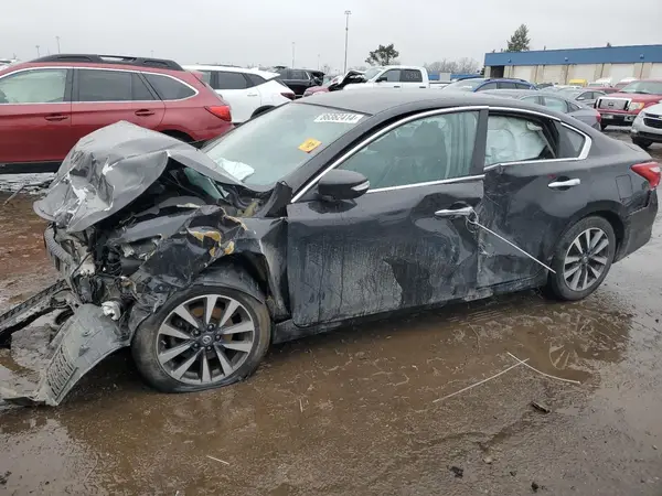 1N4AL3AP2HC148577 2017 NISSAN ALTIMA - Image 1