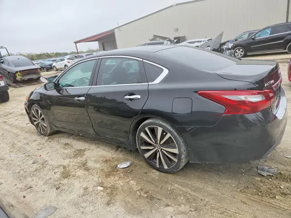 1N4AL3AP2HC148689 2017 NISSAN ALTIMA - Image 2