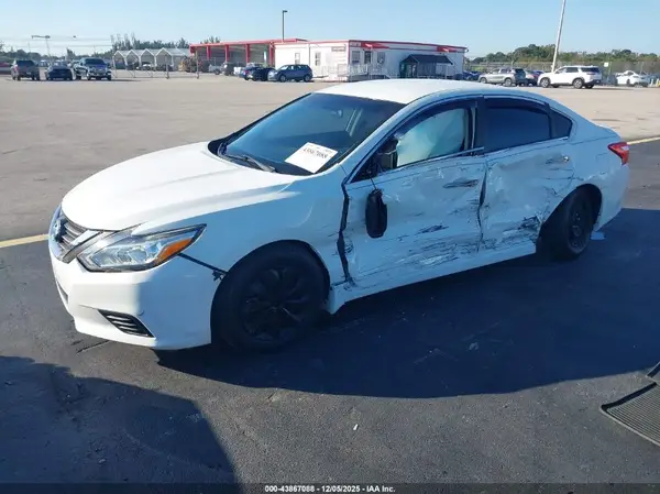 1N4AL3AP2HC149373 2017 NISSAN ALTIMA - Image 2