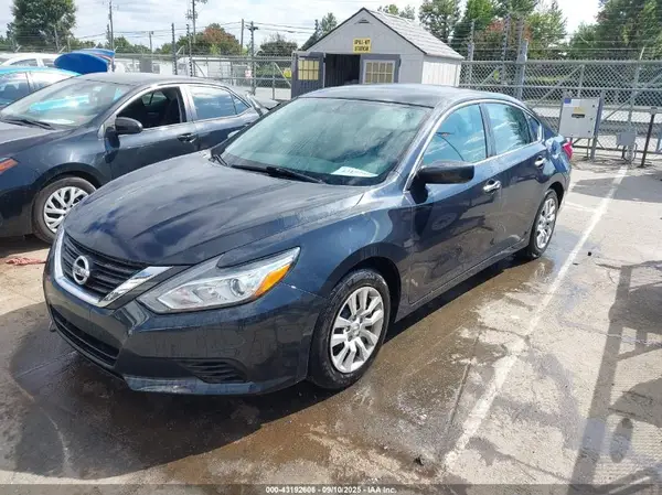 1N4AL3AP2HC150006 2017 NISSAN ALTIMA - Image 2